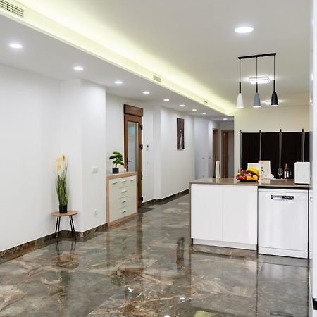 Apartamento Turistico Lux Center Valencia Luaran gambar