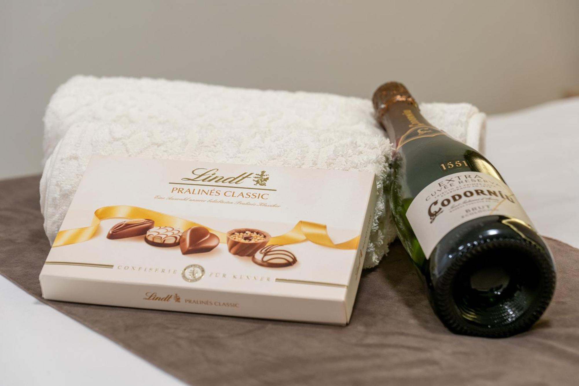 Apartamento Turistico Lux Center Valencia Luaran gambar
