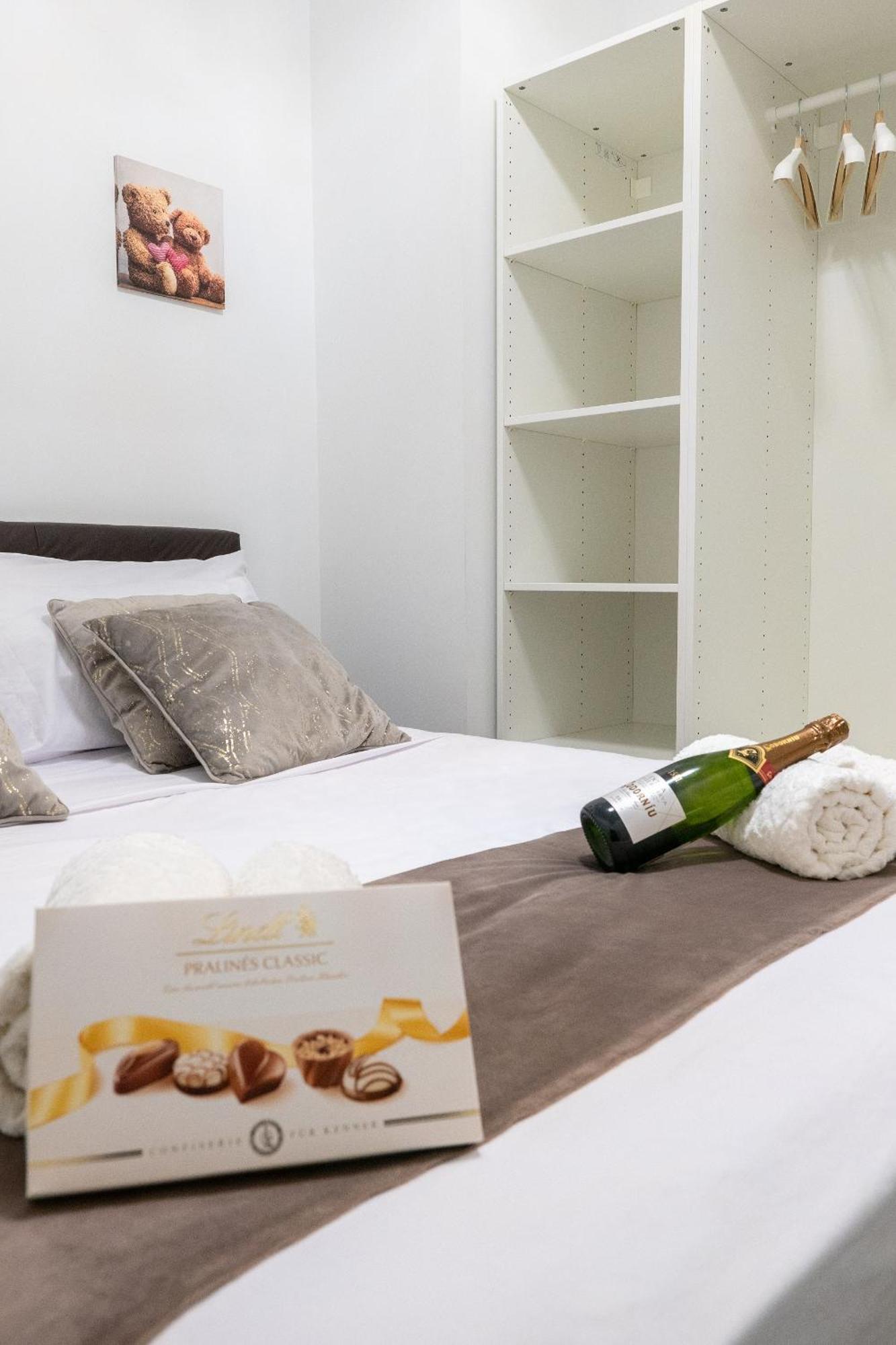 Apartamento Turistico Lux Center Valencia Luaran gambar